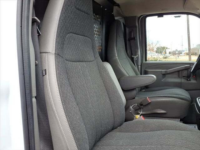 2024 Chevrolet Express Cargo Van RWD 2500 Regular Wheelbase WT