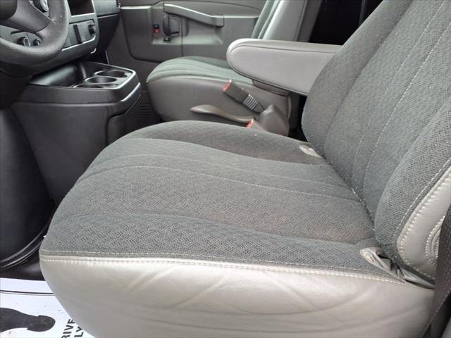 2024 Chevrolet Express Cargo Van RWD 2500 Regular Wheelbase WT