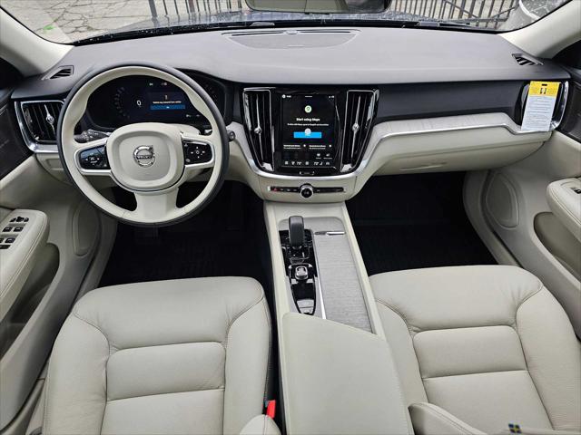 2026 Volvo V60 Cross Country Plus, B5 AWD Gas (mild hybrid)