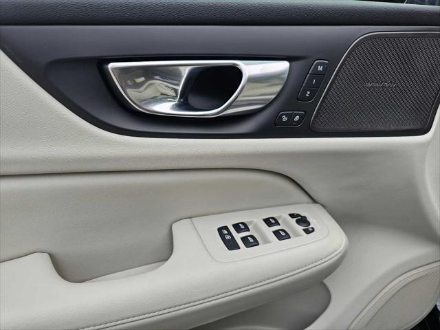 2026 Volvo V60 Cross Country Plus, B5 AWD Gas (mild hybrid)