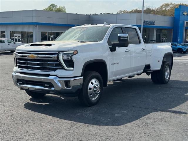 2026 Chevrolet Silverado 3500HD Crew Cab, Long Bed, LTZ Dual Rear Wheel, RWD