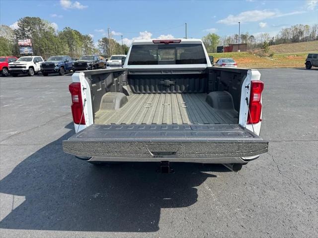 2026 Chevrolet Silverado 3500HD Crew Cab, Long Bed, LTZ Dual Rear Wheel, RWD