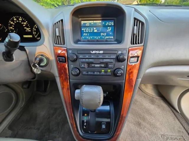 2001 Lexus RX 300 Base for sale in Milwaukie, OR