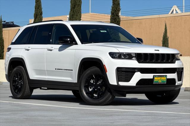 2026 Jeep Grand Cherokee Altitude 4x4
