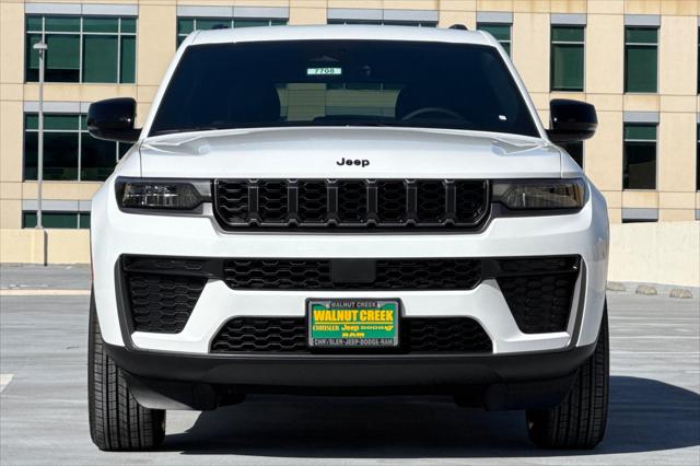 2026 Jeep Grand Cherokee Altitude 4x4
