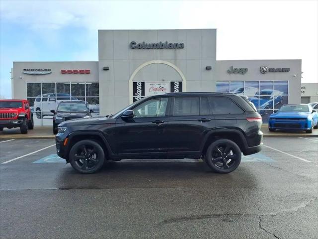 2023 Jeep Grand Cherokee Altitude 4x4 for sale in Columbiana, OH
