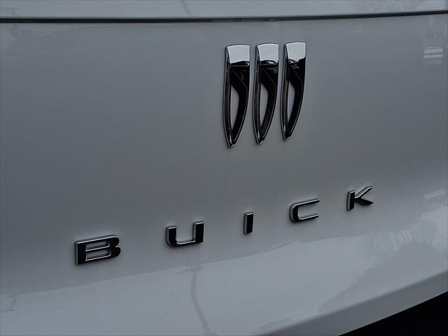 2026 Buick NV Preferred FWD