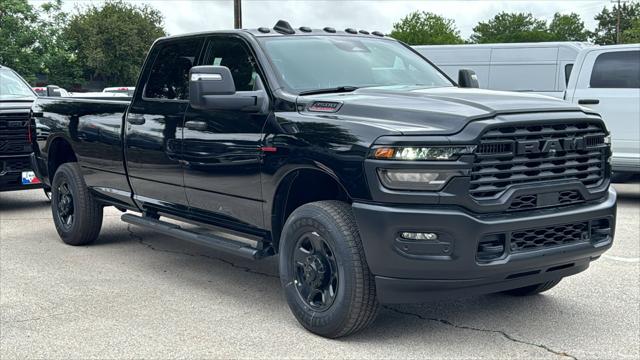 2026 RAM Ram 3500 RAM 3500 TRADESMAN CREW CAB 4X4 8 BOX