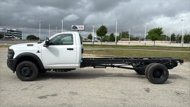 2026 RAM Ram 5500 Chassis Cab RAM 5500 TRADESMAN CHASSIS REGULAR CAB 4X2 120 CA