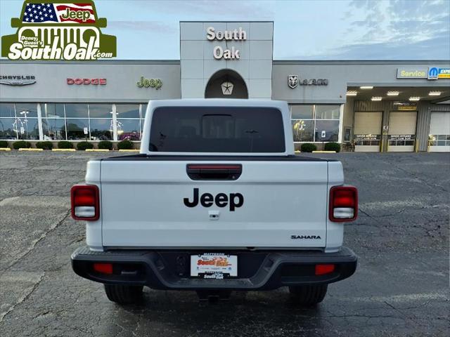 2026 Jeep Gladiator GLADIATOR SAHARA 4X4