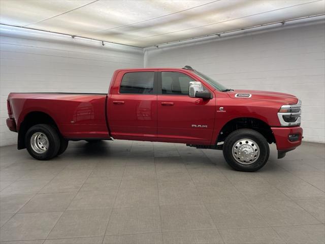 2026 RAM Ram 3500 RAM 3500 LARAMIE CREW CAB 4X4 8 BOX