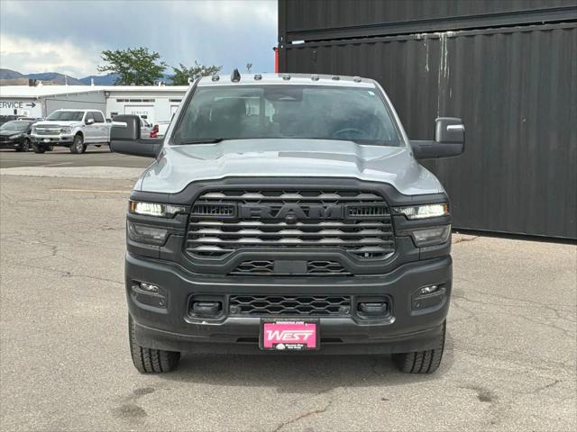 2026 RAM Ram 3500 RAM 3500 TRADESMAN CREW CAB 4X4 64 BOX