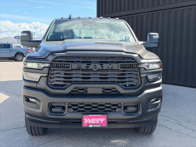 2026 RAM Ram 3500 RAM 3500 TRADESMAN CREW CAB 4X4 64 BOX
