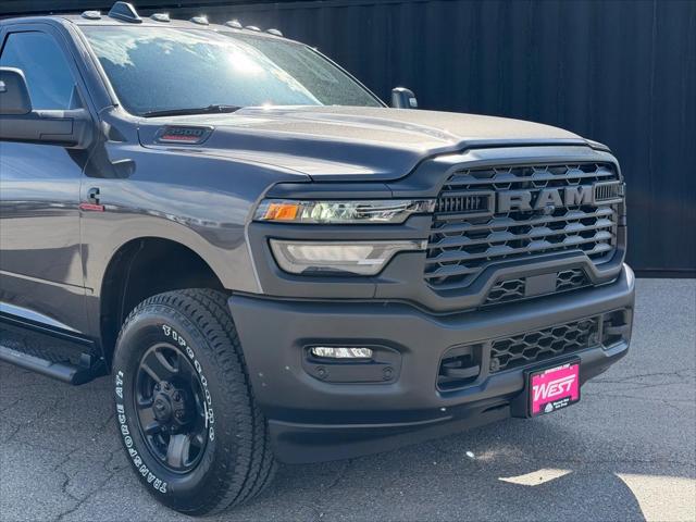 2026 RAM Ram 3500 RAM 3500 TRADESMAN CREW CAB 4X4 64 BOX