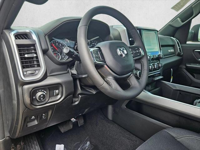 2026 RAM Ram 1500 RAM 1500 LONE STAR CREW CAB 4X2 57 BOX