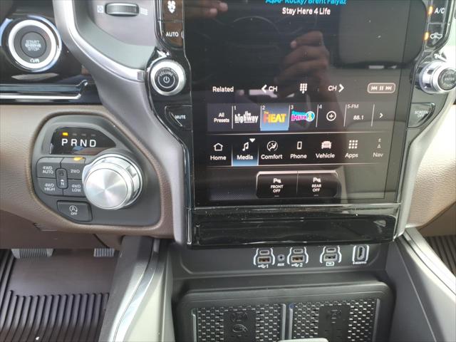 2026 Ram 1500 Laramie Crew Cab 4x4 5'7" Box