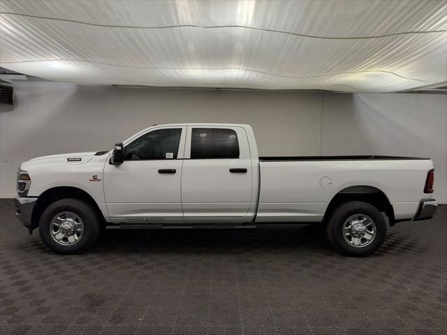 2026 RAM Ram 3500 RAM 3500 TRADESMAN CREW CAB 4X4 8 BOX