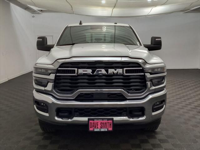 2026 Ram 3500 Tradesman Crew Cab 4x4 8 Box