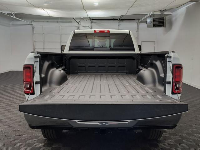 2026 Ram 3500 Tradesman Crew Cab 4x4 8 Box