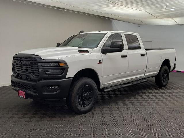 2026 RAM Ram 3500 RAM 3500 TRADESMAN CREW CAB 4X4 8 BOX