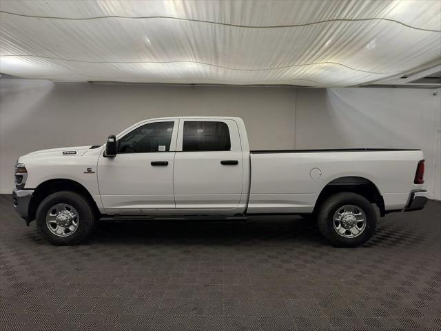 2026 RAM Ram 3500 RAM 3500 TRADESMAN CREW CAB 4X4 8 BOX