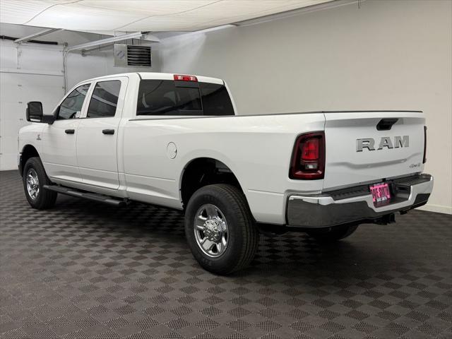 2026 RAM Ram 3500 RAM 3500 TRADESMAN CREW CAB 4X4 8 BOX