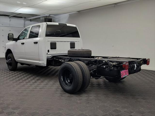 2026 RAM Ram 3500 Chassis Cab RAM 3500 TRADESMAN CREW CAB CHASSIS 4X4 60 CA