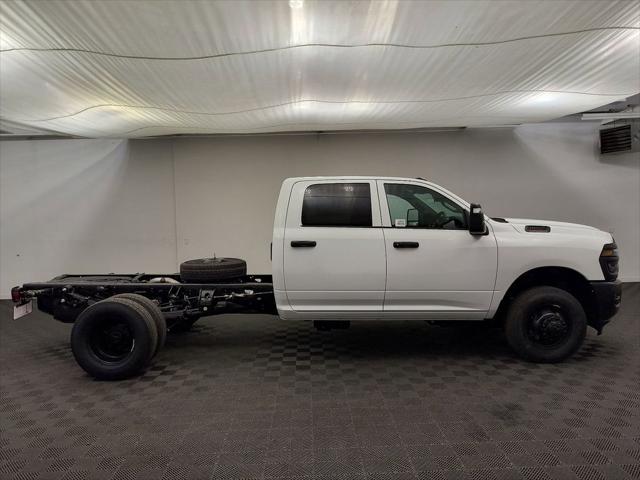 2026 Ram 3500 Tradesman/Big Horn