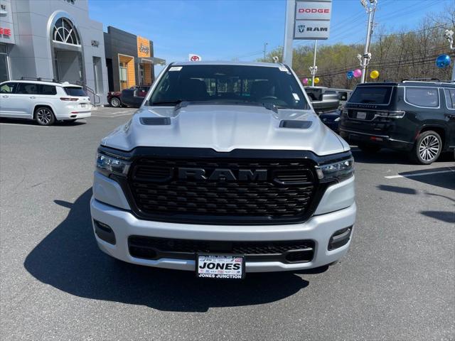 2026 RAM Ram 1500 RAM 1500 EXPRESS CREW CAB 4X4 57 BOX
