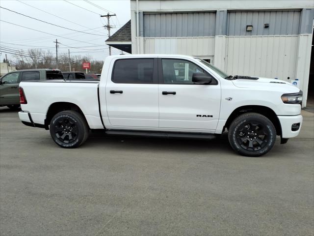 2026 Ram 1500 Express Crew Cab 4x4 5'7" Box