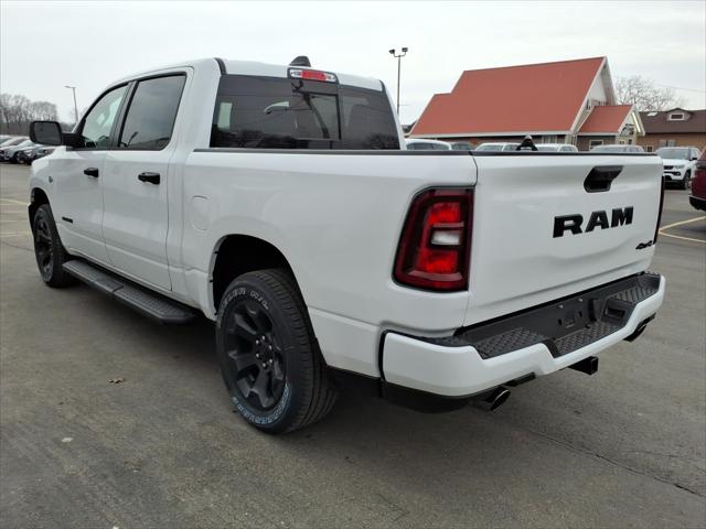 2026 Ram 1500 Express Crew Cab 4x4 5'7" Box