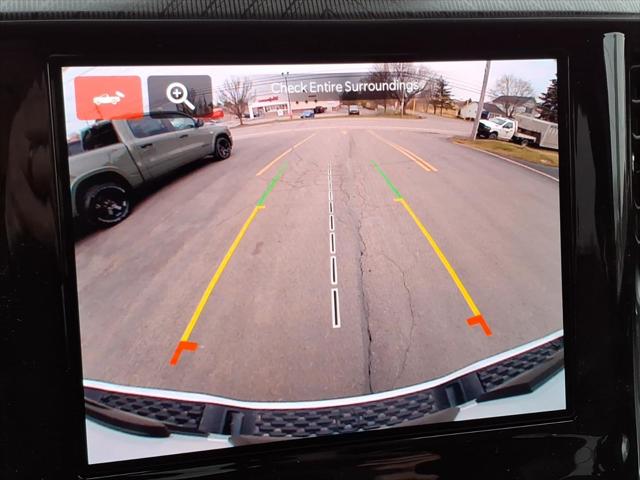 2026 Ram 1500 Express Crew Cab 4x4 5'7" Box