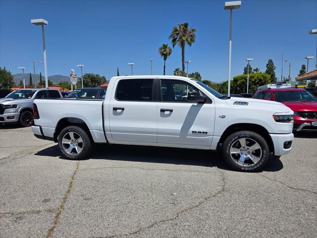 2026 RAM Ram 1500 RAM 1500 EXPRESS CREW CAB 4X2 57 BOX