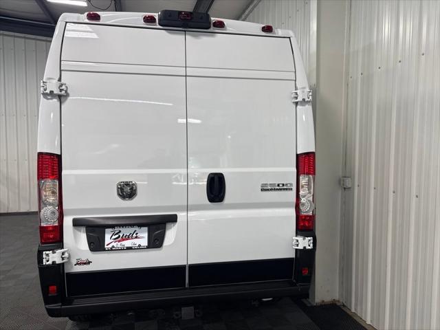 2026 Ram ProMaster Cargo Van Tradesman High Roof 159 WB w/Pass Seat