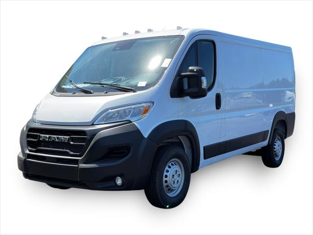2026 Ram ProMaster Cargo Van Tradesman Low Roof 136" WB w/Pass Seat