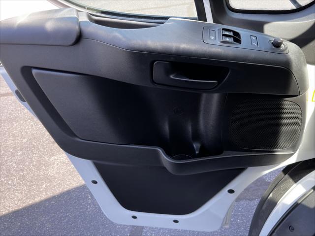 2026 Ram ProMaster Cargo Van Tradesman Low Roof 136" WB w/Pass Seat