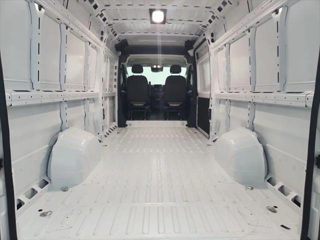 2026 Ram ProMaster Cargo Van Tradesman High Roof 159" WB EXT w/Pass Seat