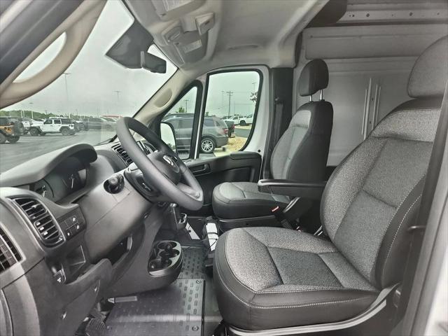 2026 Ram ProMaster Cargo Van Tradesman Super High Roof 159" WB EXT w/Pass Seat