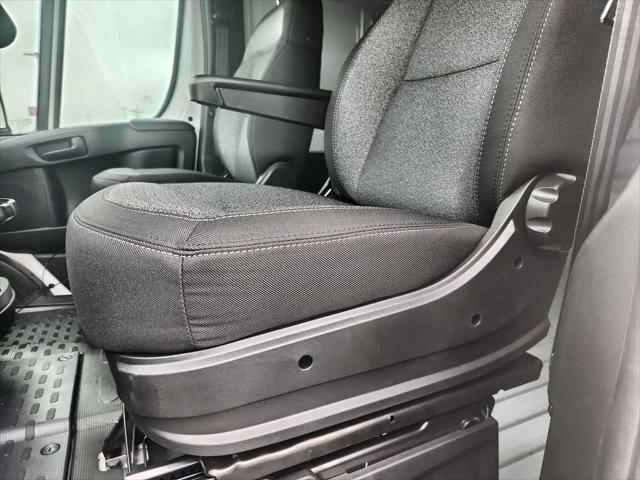 2026 Ram ProMaster Cargo Van Tradesman Super High Roof 159" WB EXT w/Pass Seat