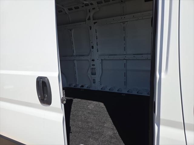 2026 Ram ProMaster Cargo Van SLT High Roof 159" WB