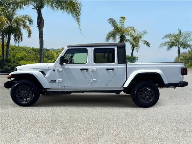 2026 Jeep Gladiator GLADIATOR SPORT S 4X4