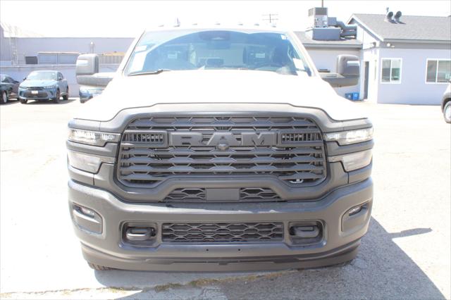 2026 RAM Ram 3500 Chassis Cab RAM 3500 TRADESMAN CREW CAB CHASSIS 4X2 60 CA