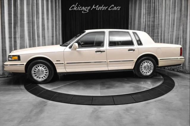 Used 1997 Lincoln Mark VIII 2 Door Coupe Ratings, Values, Reviews