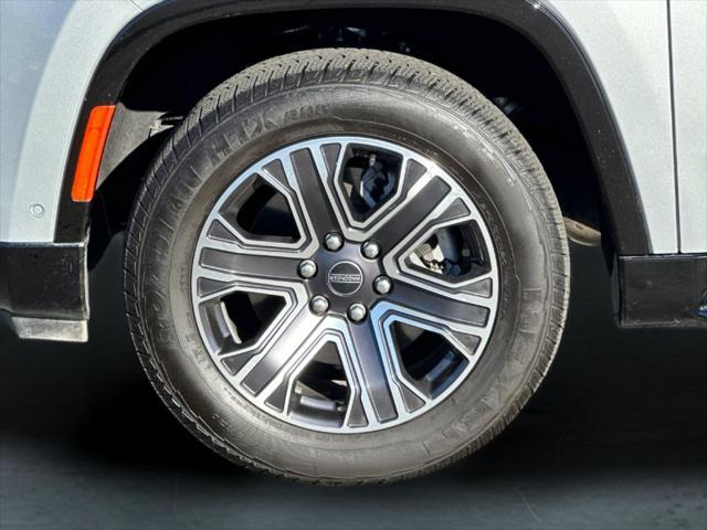 2025 Jeep Wagoneer 4x4