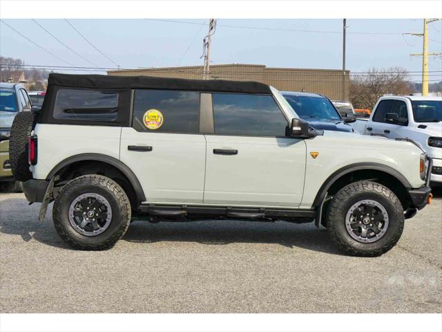 2022 Ford Bronco Badlands 2022 Ford Bronco Badlands