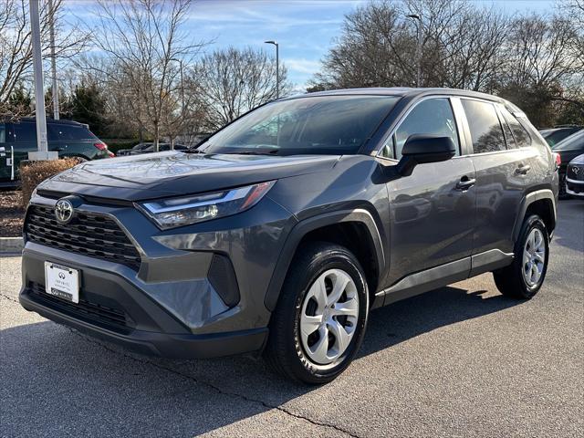2024 Toyota RAV4 LE