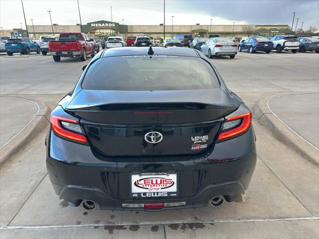 2024 Toyota GR86 Premium
