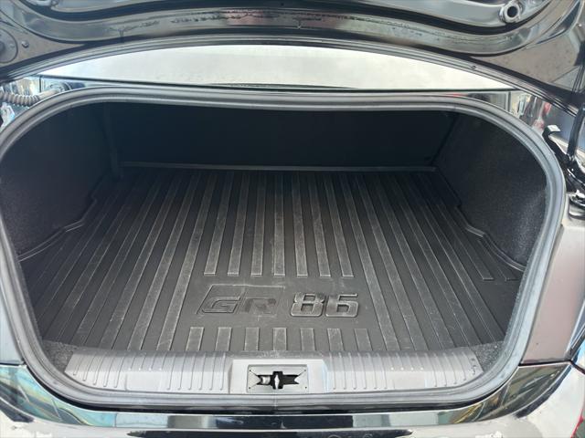 2024 Toyota GR86 Premium