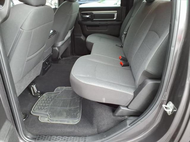 2024 Ram 1500 Classic Warlock Crew Cab 4x4 5'7" Box