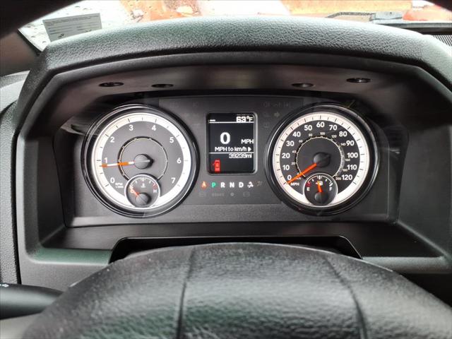 2024 Ram 1500 Classic Warlock Crew Cab 4x4 5'7" Box